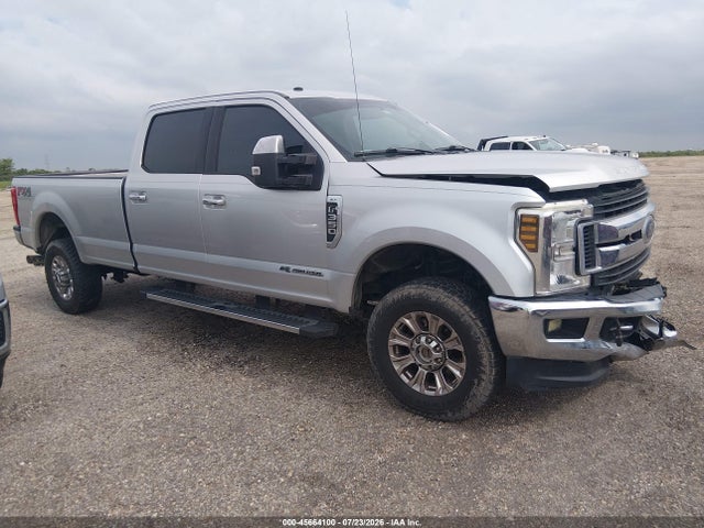 1FT8W3BT6KEF64557 Ford F-350 Xlt