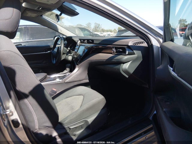 Toyota CAMRY LE 2020 4T1C11AK3LU319529 Image 5