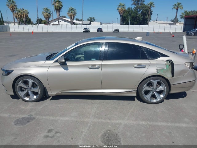 1HGCV1F97JA218024 Honda Accord Touring
