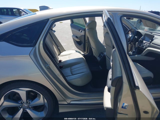 1HGCV1F97JA218024 Honda Accord Touring