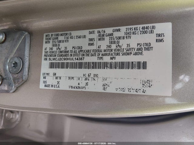 5LMCJ2C90HUL14387 Lincoln MKC SELECT