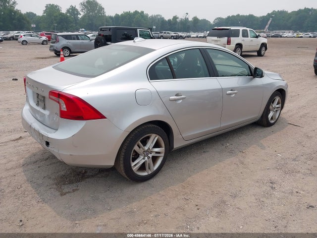45664146 :رقم المزاد ، YV126MFB4F1305070 vin ، 2015 Volvo S60 T5 Premier مزاد بيع