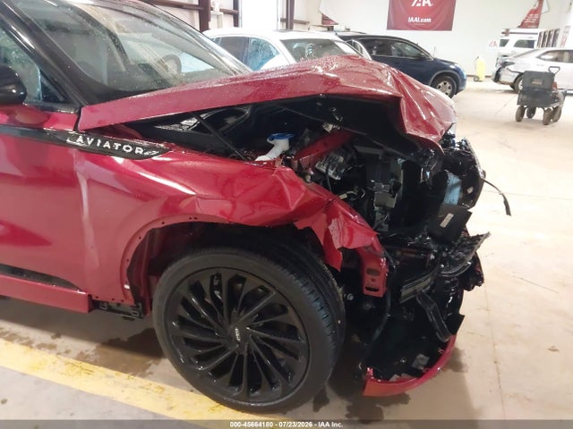 Lincoln Aviator Reserve 2026 5LM5J7XC2TGL06486 Image 17