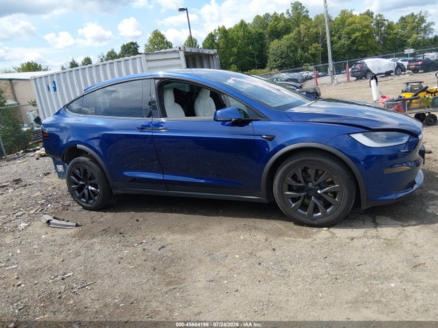 45664198 :رقم المزاد ، 7SAXCDE59RF442178 vin ، 2024 Tesla Model X Long Range مزاد بيع