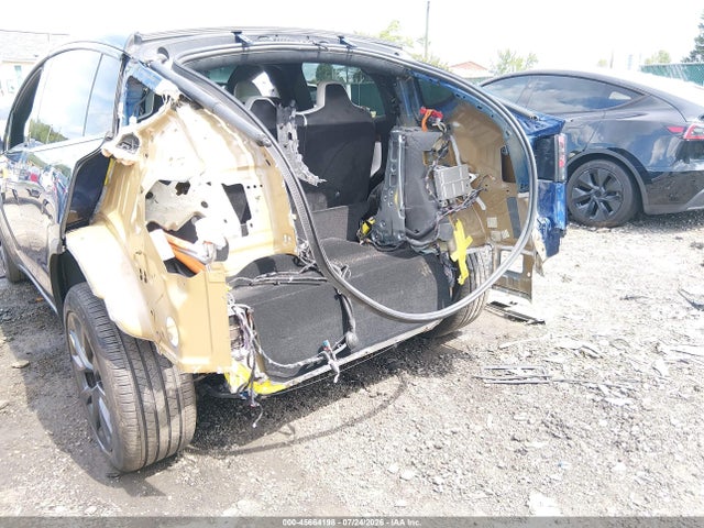 45664198 :رقم المزاد ، 7SAXCDE59RF442178 vin ، 2024 Tesla Model X Long Range مزاد بيع