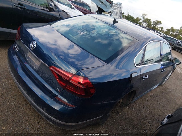 45664238 :رقم المزاد ، 1VWBA7A36JC013548 vin ، 2018 Volkswagen Passat 2.0t Se مزاد بيع