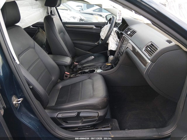 45664238 :رقم المزاد ، 1VWBA7A36JC013548 vin ، 2018 Volkswagen Passat 2.0t Se مزاد بيع