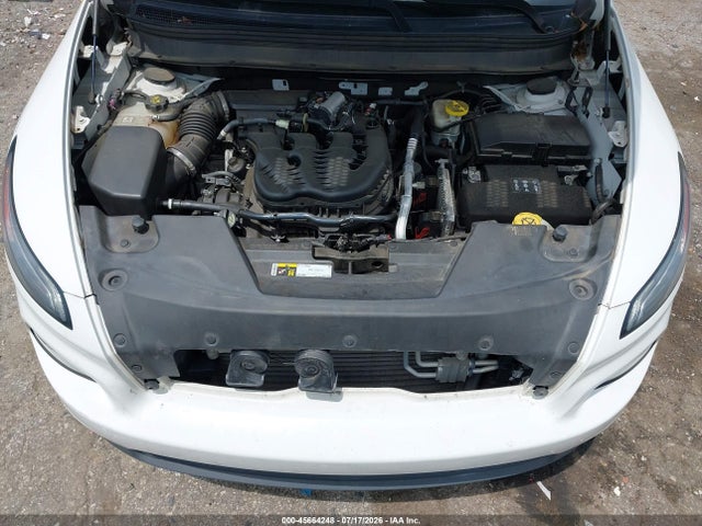 Продаж на аукціоні авто 2018 Jeep Cherokee Latitude Plus Fwd, vin: 1C4PJLLX4JD525062, номер лоту: 45664248