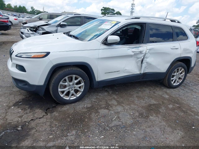 Продаж на аукціоні авто 2018 Jeep Cherokee Latitude Plus Fwd, vin: 1C4PJLLX4JD525062, номер лоту: 45664248