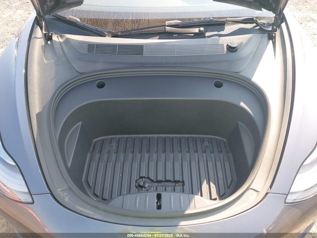 Продаж на аукціоні авто 2023 Tesla Model 3 Rear-wheel Drive, vin: 5YJ3E1EA2PF701799, номер лоту: 45664254