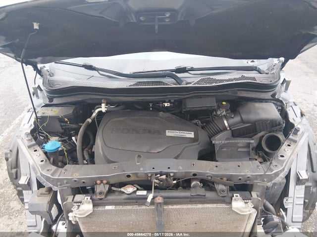 2017 Honda Ridgeline Rtl-t მანქანა იყიდება აუქციონზე, vin: 5FPYK3F64HB010643, აუქციონის ნომერი: 45664270