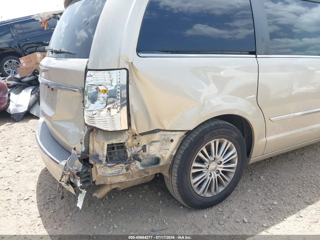45664277 :رقم المزاد ، 2C4RC1CG5DR511339 vin ، 2013 Chrysler Town & Country Touring-l مزاد بيع
