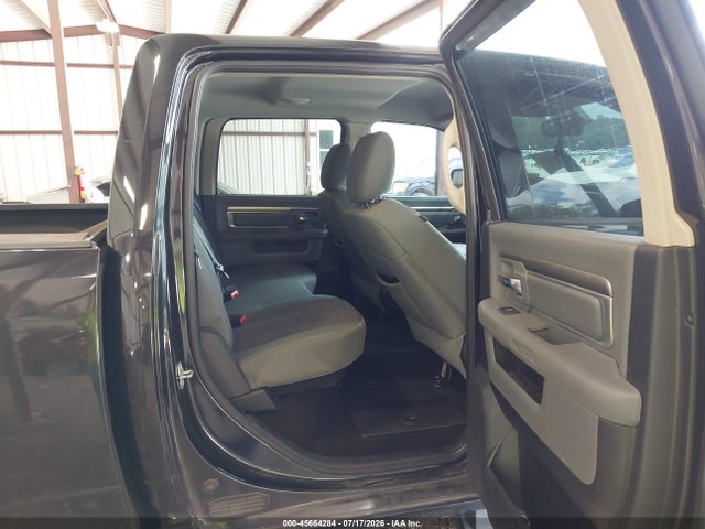 45664284 :رقم المزاد ، 1C6RR7LT4GS220520 vin ، 2016 Ram 1500 Big Horn مزاد بيع
