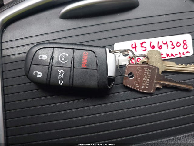 45664308 :رقم المزاد ، 2C3CDXBG5KH675561 vin ، 2019 Dodge Charger Sxt Rwd مزاد بيع
