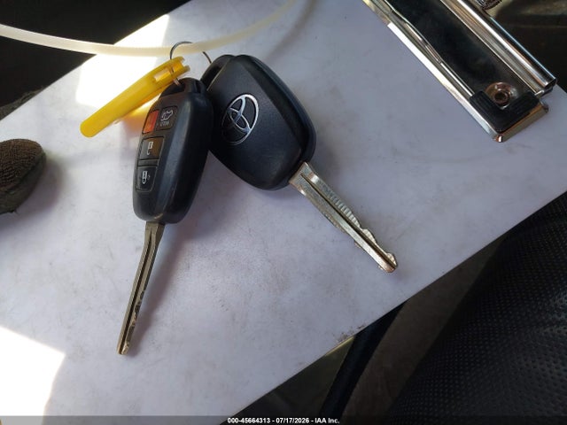 Toyota Rav4 Xle 2016 2T3WFREV9GW251073 Image 11