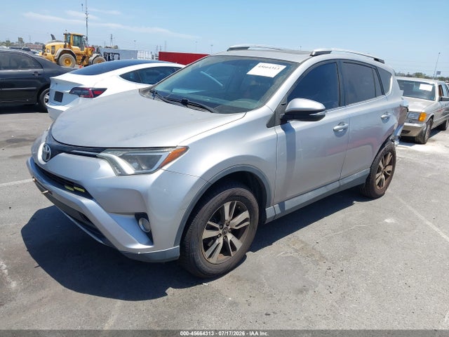 Toyota Rav4 Xle 2016 2T3WFREV9GW251073 Image 2
