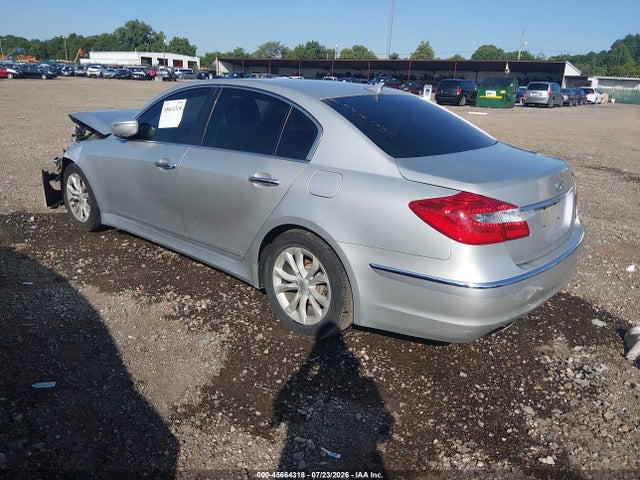 2012 Hyundai Genesis 3.8 მანქანა იყიდება აუქციონზე, vin: KMHGC4DD0CU198033, აუქციონის ნომერი: 45664318