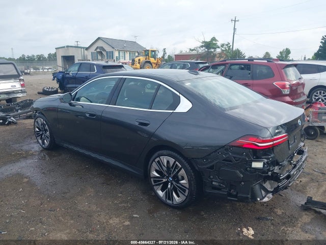 Продажа на аукционе авто 2026 Bmw 530i Xdrive, vin: WBA53FJ09TCW99255, номер лота: 45664327