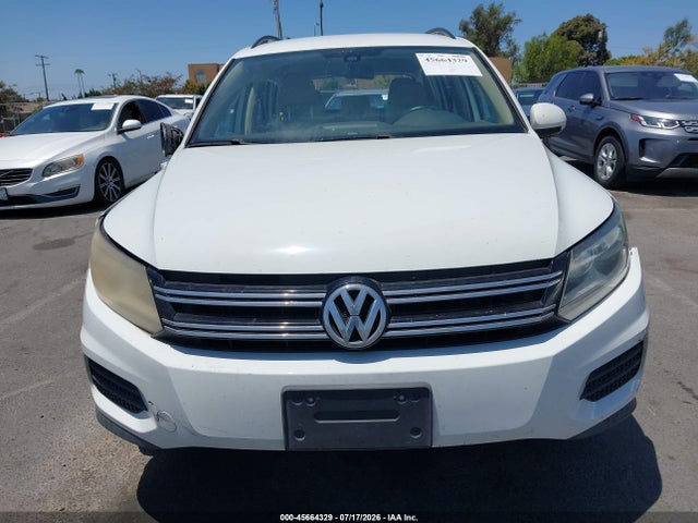 Продажа на аукционе авто 2016 Volkswagen Tiguan S, vin: WVGAV7AX0GW502195, номер лота: 45664329