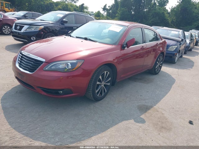 Продажа на аукционе авто 2014 Chrysler 200 Touring, vin: 1C3CCBBGXEN118632, номер лота: 45664354