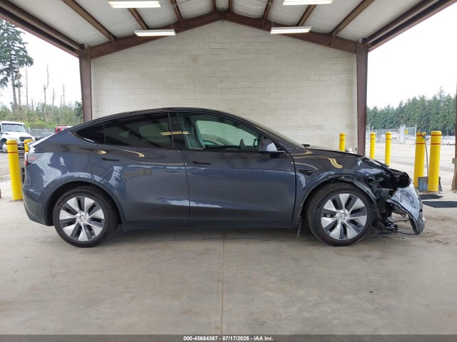 Продаж на аукціоні авто 2023 Tesla Model Y Awd/long Range Dual Motor All-wheel Drive, vin: 7SAYGDEE3PF921590, номер лоту: 45664367