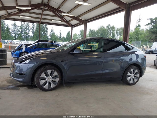 Продаж на аукціоні авто 2023 Tesla Model Y Awd/long Range Dual Motor All-wheel Drive, vin: 7SAYGDEE3PF921590, номер лоту: 45664367