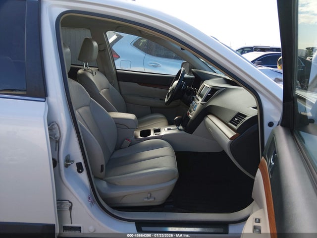 Aukcja sprzedaży 2014 Subaru Outback 3.6r Limited, vin: 4S4BRDNCXE2303609, numer aukcji: 45664390