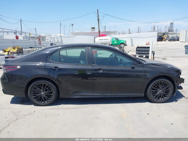 4T1G31AK7NU041863 Toyota Camry Nightshade Edition Hybrid