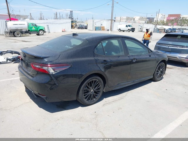 4T1G31AK7NU041863 Toyota Camry Nightshade Edition Hybrid