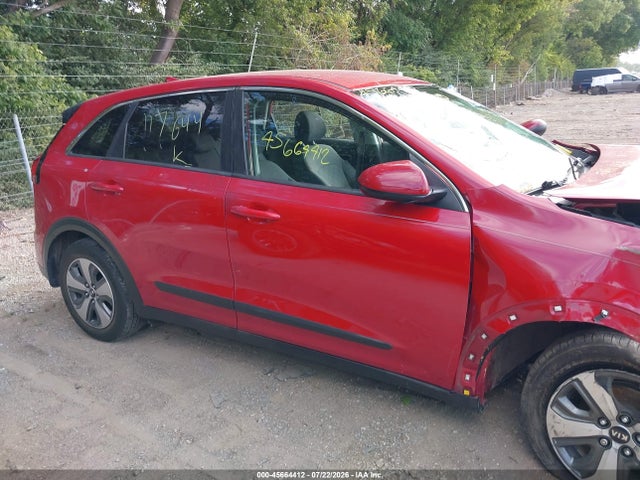 45664412 :رقم المزاد ، KNDCB3LC9J5117644 vin ، 2018 Kia Niro Fe مزاد بيع