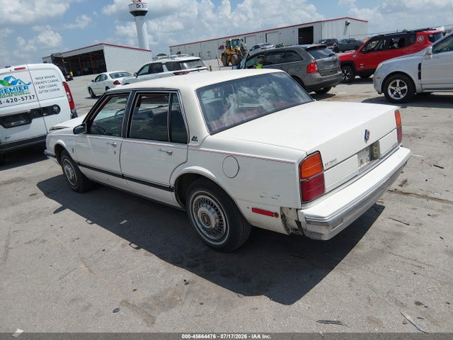 45664476 :رقم المزاد ، 1G3HY53CXJW405490 vin ، 1988 Oldsmobile Delta 88 Royale Brougham مزاد بيع