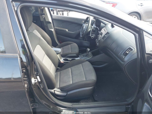 KIA FORTE LX 2016 KNAFK5A8XG5598601 Image 5
