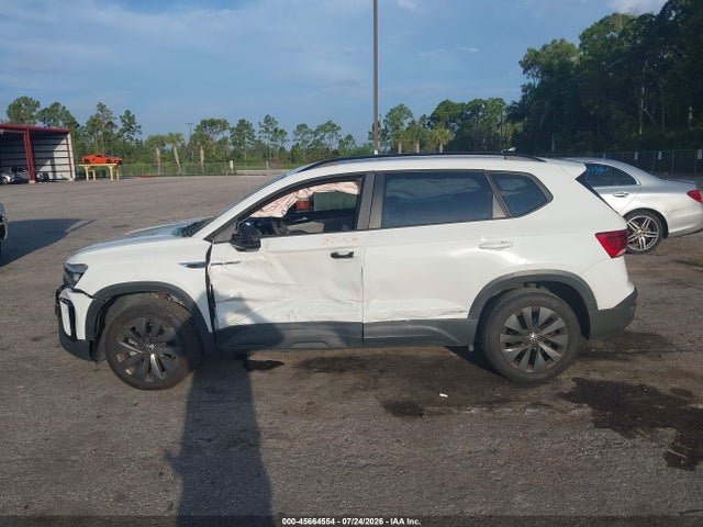 45664554 :رقم المزاد ، 3VVCX7B29NM031818 vin ، 2022 Volkswagen Taos 1.5t S مزاد بيع