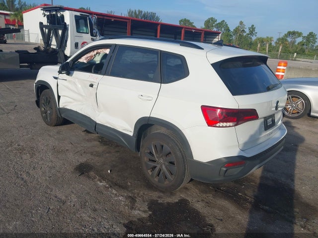 45664554 :رقم المزاد ، 3VVCX7B29NM031818 vin ، 2022 Volkswagen Taos 1.5t S مزاد بيع