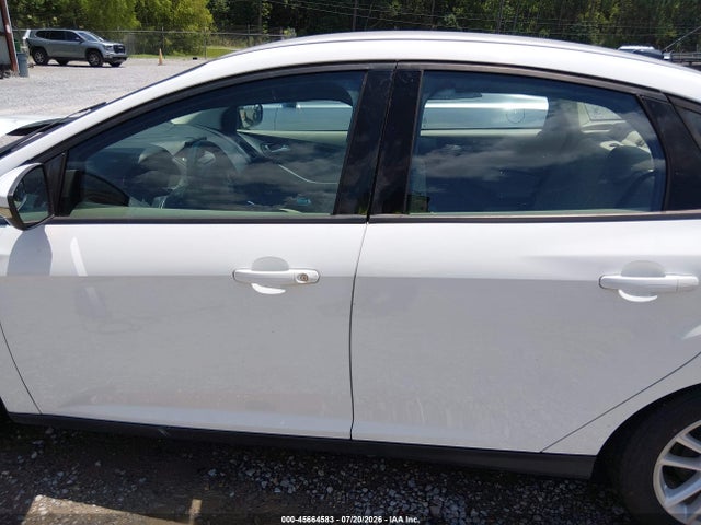 Ford FOCUS SE 2015 1FADP3F24FL381887 Image 15
