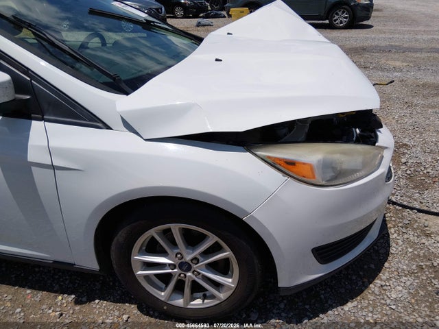 Ford FOCUS SE 2015 1FADP3F24FL381887 Image 19