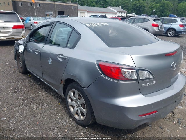 Продажа на аукционе авто 2012 Mazda Mazda3 I Sport, vin: JM1BL1UG3C1509589, номер лота: 45664592