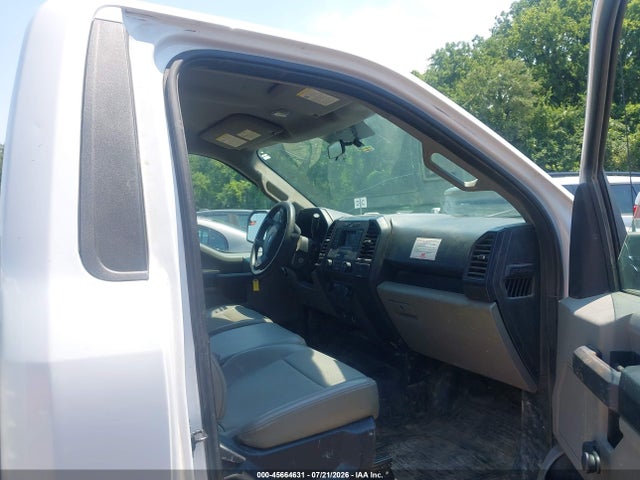 45664631 :رقم المزاد ، 1FTMF1C81HKD60692 vin ، 2017 Ford F-150 Xl مزاد بيع