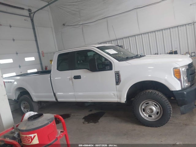 Продажа на аукционе авто 2017 Ford F-250 Xl, vin: 1FT7X2B6XHED68708, номер лота: 45664634