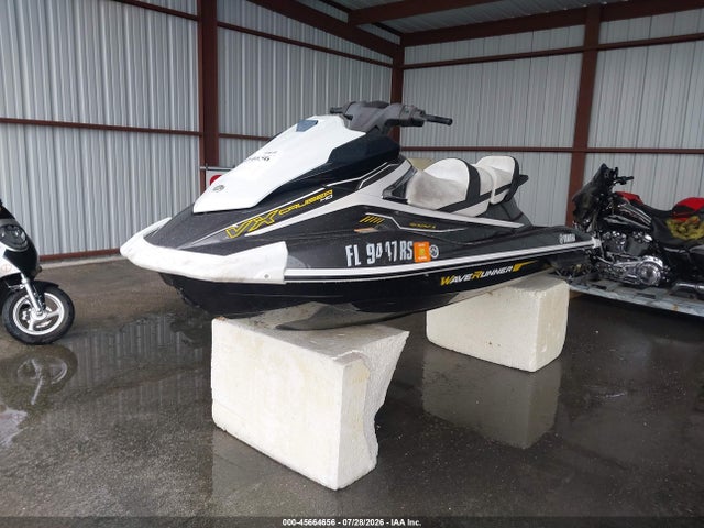 Yamaha Personal Watercraft 2018 YAMA0683F818 Image 2