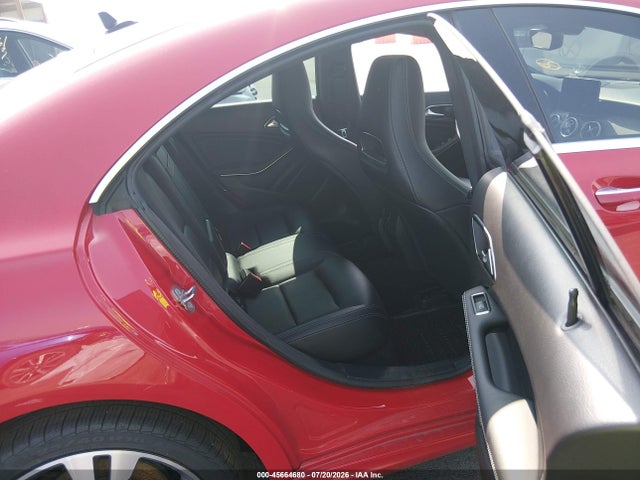 45664680 :رقم المزاد ، WDDSJ4GB7KN764282 vin ، 2019 Mercedes-benz Cla 250 4matic مزاد بيع