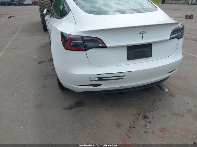2021 Tesla Model 3 Standard Range Plus Rear-wheel Drive მანქანა იყიდება აუქციონზე, vin: 5YJ3E1EA0MF029222, აუქციონის ნომერი: 45664682