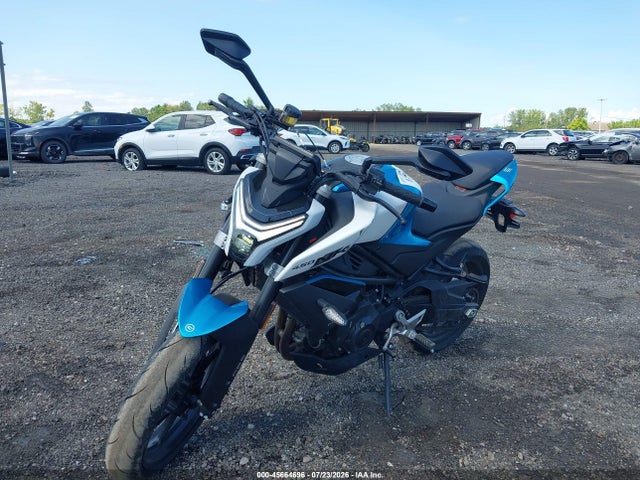 Продаж на аукціоні авто 2025 Cf Moto 450nk, vin: LCEPESLB5S6001315, номер лоту: 45664696
