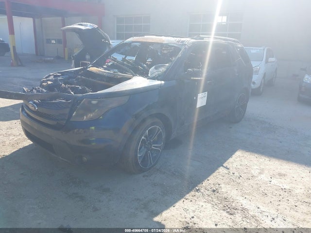 Ford EXPLORER SPORT 2015 1FM5K8GT4FGA16549 Image 2