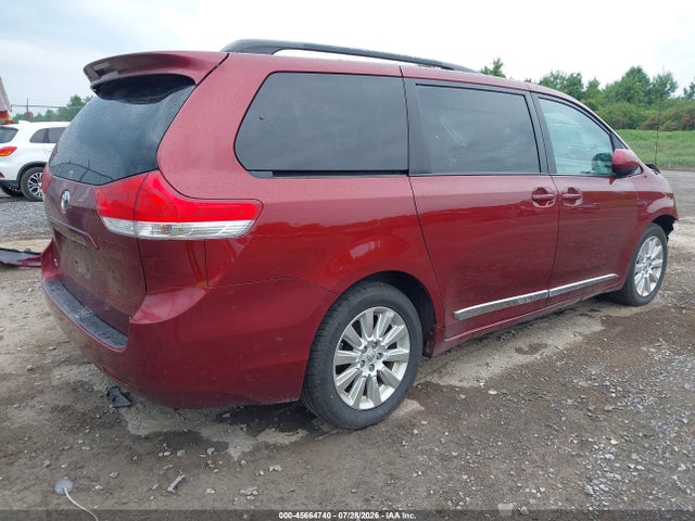 45664740 :رقم المزاد ، 5TDJK3DC4CS033671 vin ، 2012 Toyota Sienna Le 7 Passenger مزاد بيع
