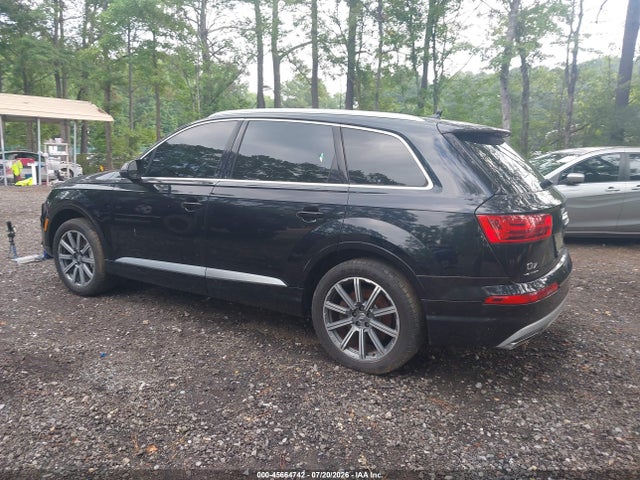 Продаж на аукціоні авто 2017 Audi Q7 3.0t Premium, vin: WA1LAAF70HD057334, номер лоту: 45664742