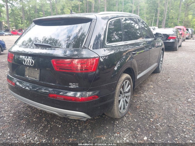 Продаж на аукціоні авто 2017 Audi Q7 3.0t Premium, vin: WA1LAAF70HD057334, номер лоту: 45664742