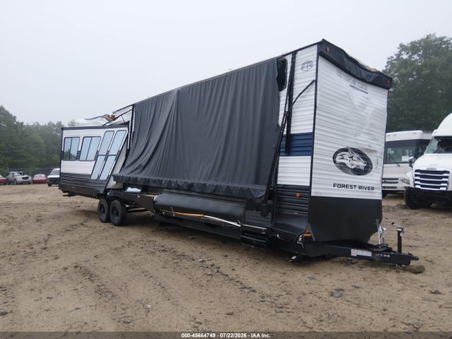 45664749 :رقم المزاد ، 5ZT2CK4B4T1005013 vin ، 2026 National Rv Other مزاد بيع