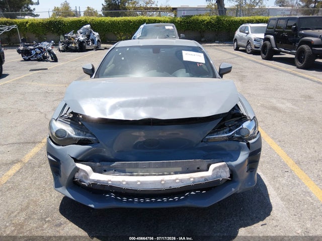 Toyota 86 2018 JF1ZNAA12J8700763 Image 12