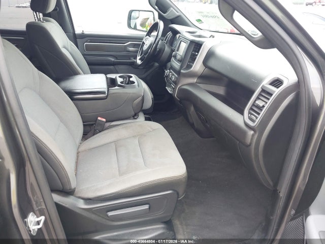 2021 Ram 1500 Big Horn  4x2 5'7 Box მანქანა იყიდება აუქციონზე, vin: 1C6RREFG5MN574608, აუქციონის ნომერი: 45664804